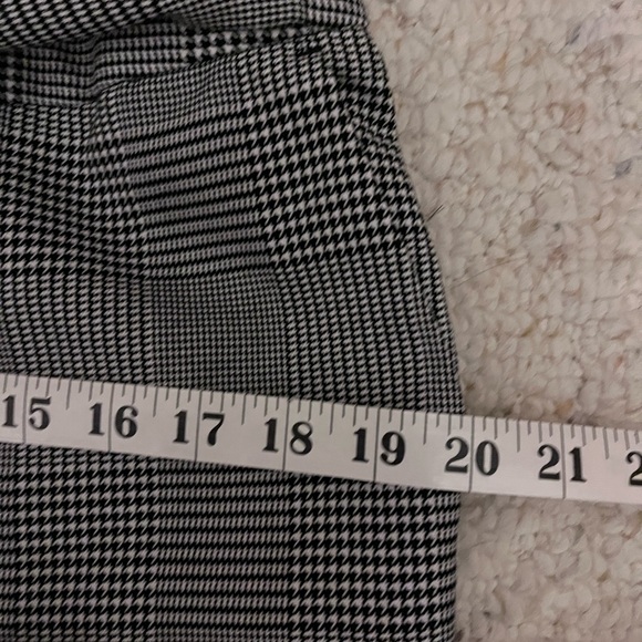 Worthington Plaid Cropped Dress Pants – Size 10 - Picture 10 of 12